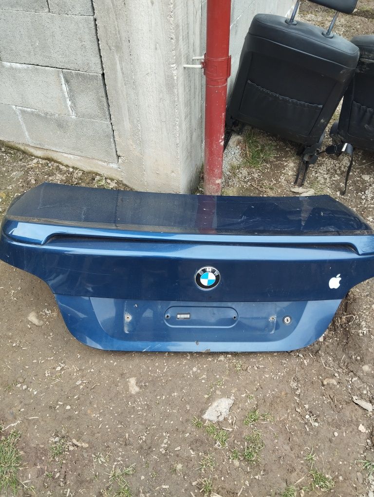 Haion BMW E60 disponibile mai multe culori