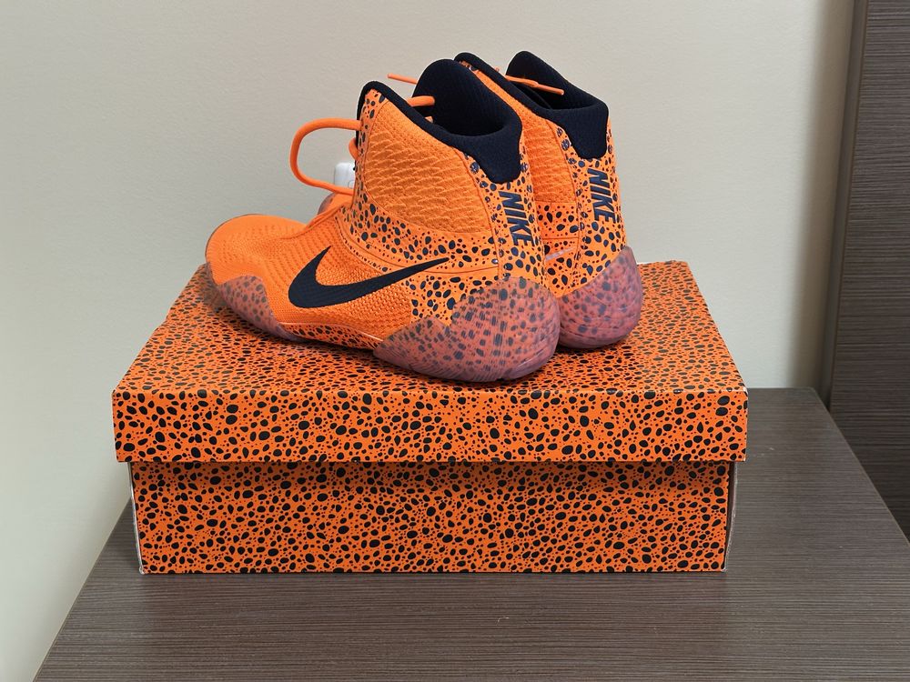 Nike Tawa SE Electric Olympic Paris 2024 Boots