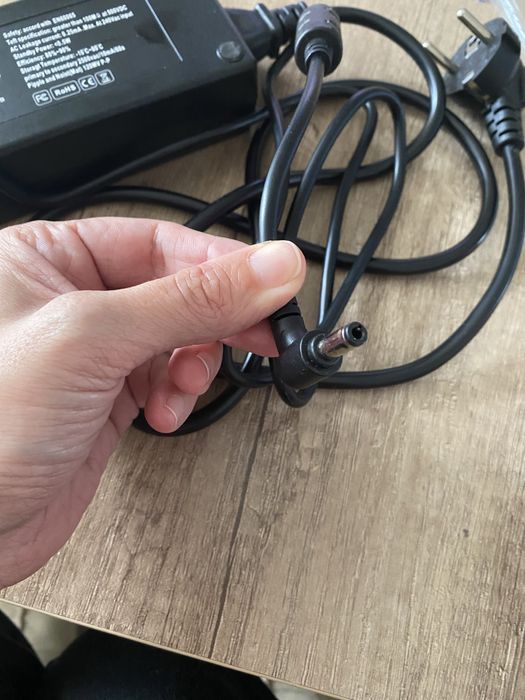 Захранващ адаптер / зарядно 24V 5A (120W)