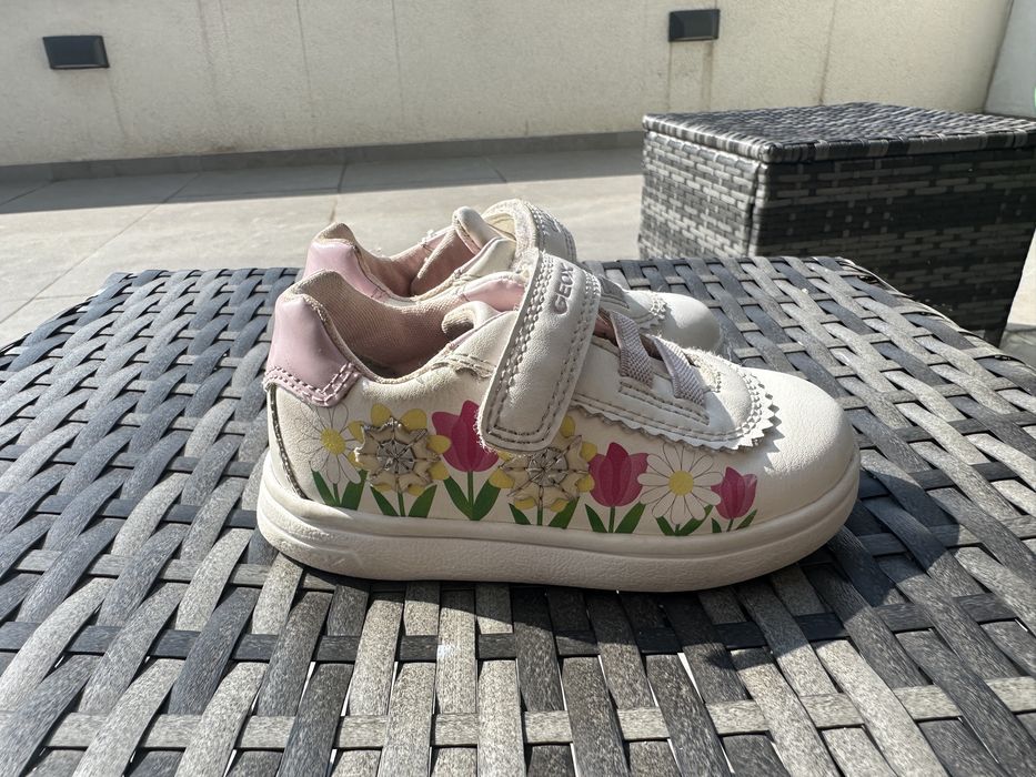 Pantofi sport din piele Geox marimea 22