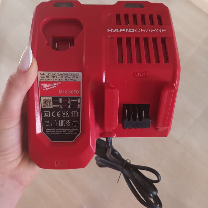 Incarcator Milwaukee  Rapid