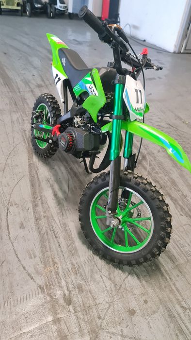Cross 49cc ultra  2 timpi nou adus din Germania pentru copii