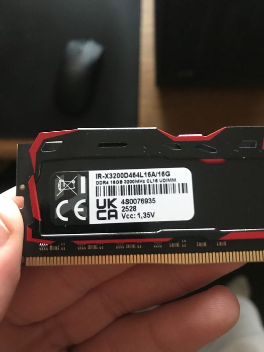 16 gb ram 3200mhz IROM X