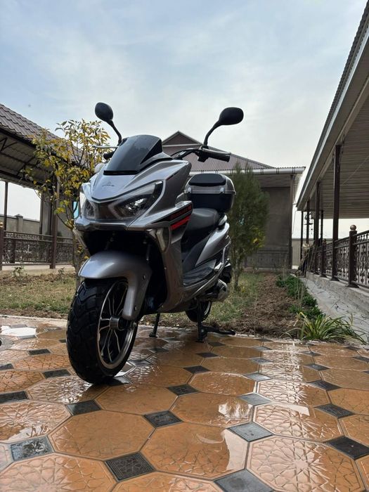 Мопед в идеальном состоянии