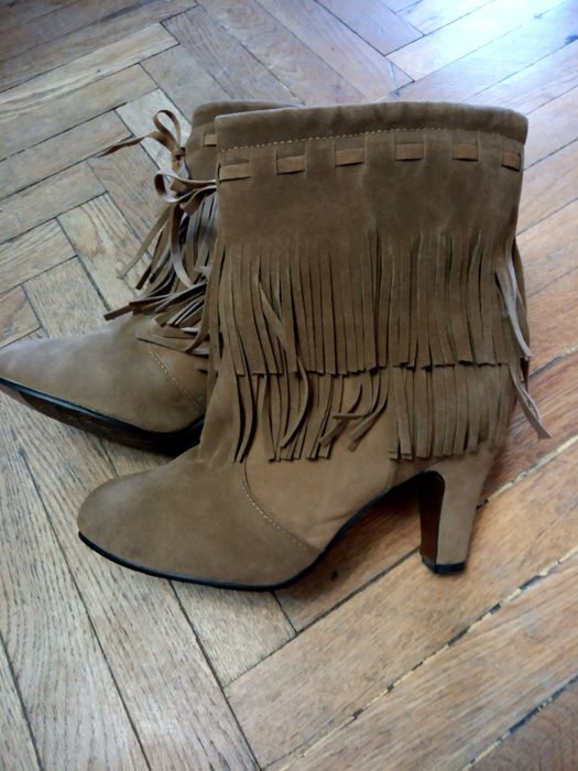 2 чифта нови боти номер 41