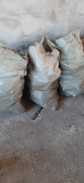 Подоны бу..дрова на зиму..есть и пригодные..дрова в мешках 20шт..