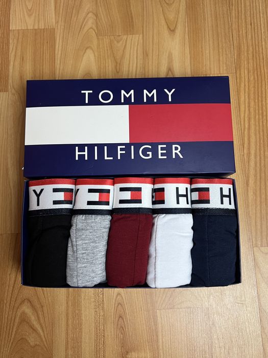 Set 5 boxeri barbati - TOMMY HILFIGER - 95% cotton - calitate PREMIUM