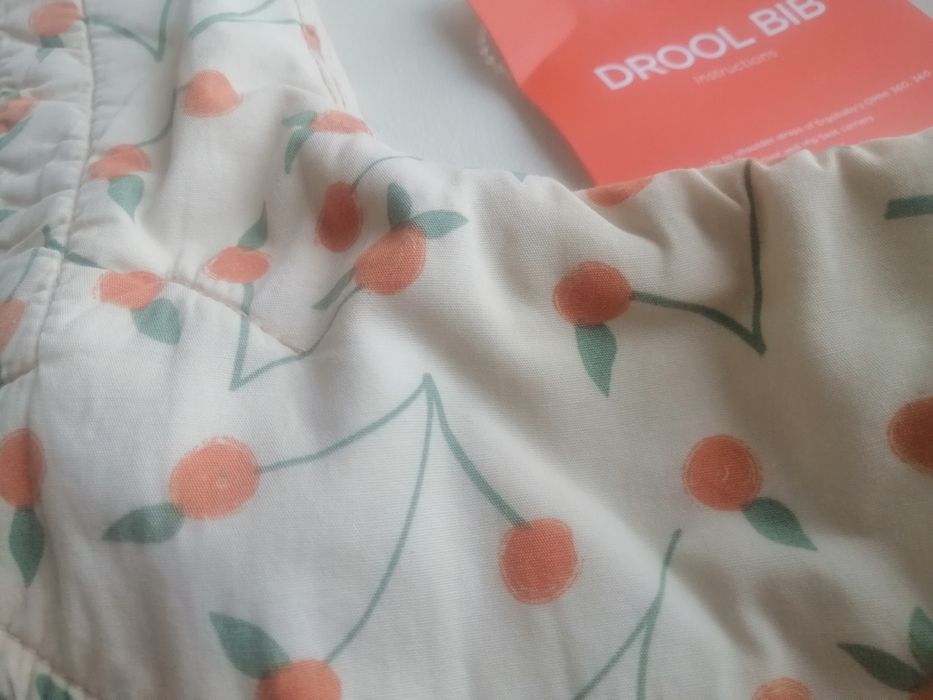 Ergobaby протектор за презрамки и подбрадичка