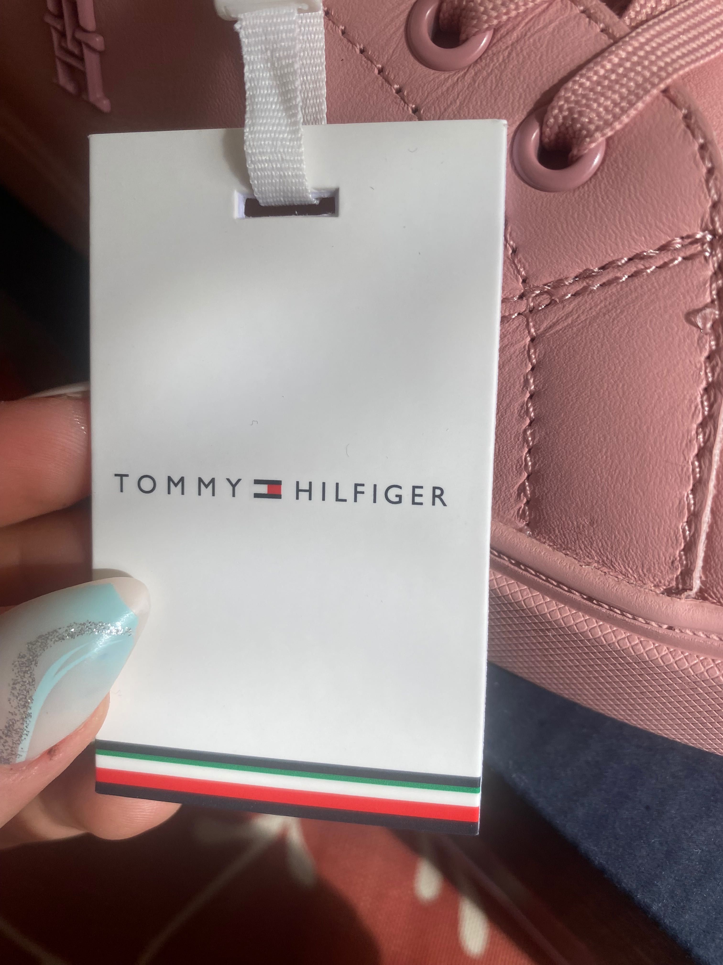 Дамски сникърси Tommy Hilfiger