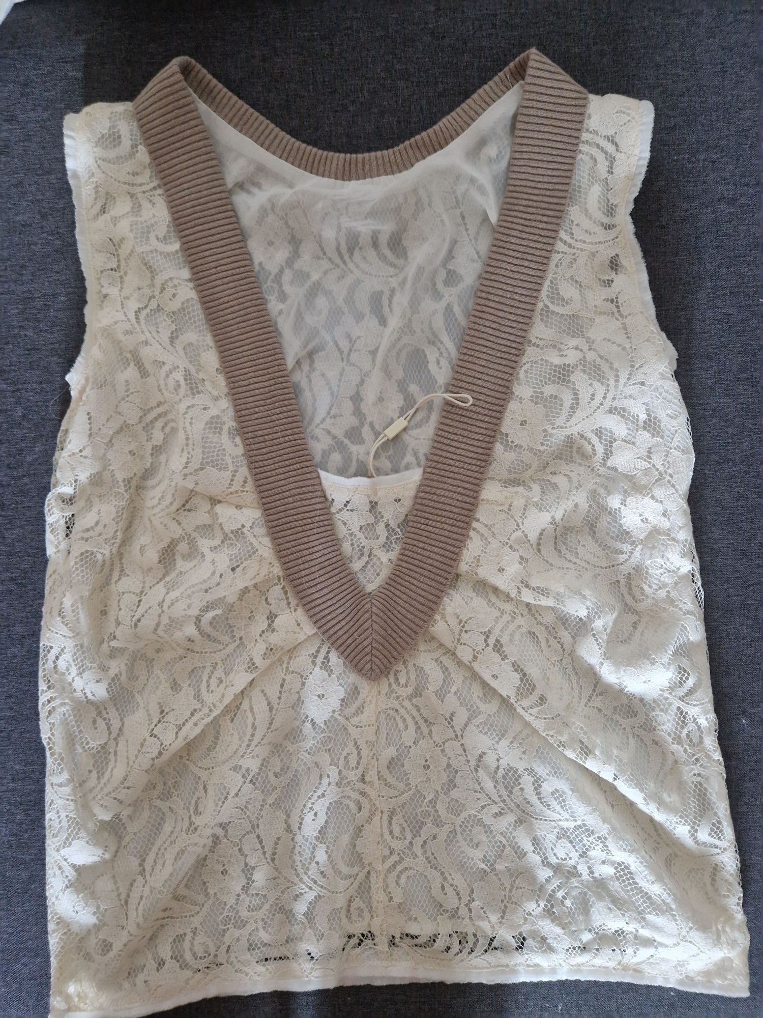 Top / Bluza fara maneci Sfera