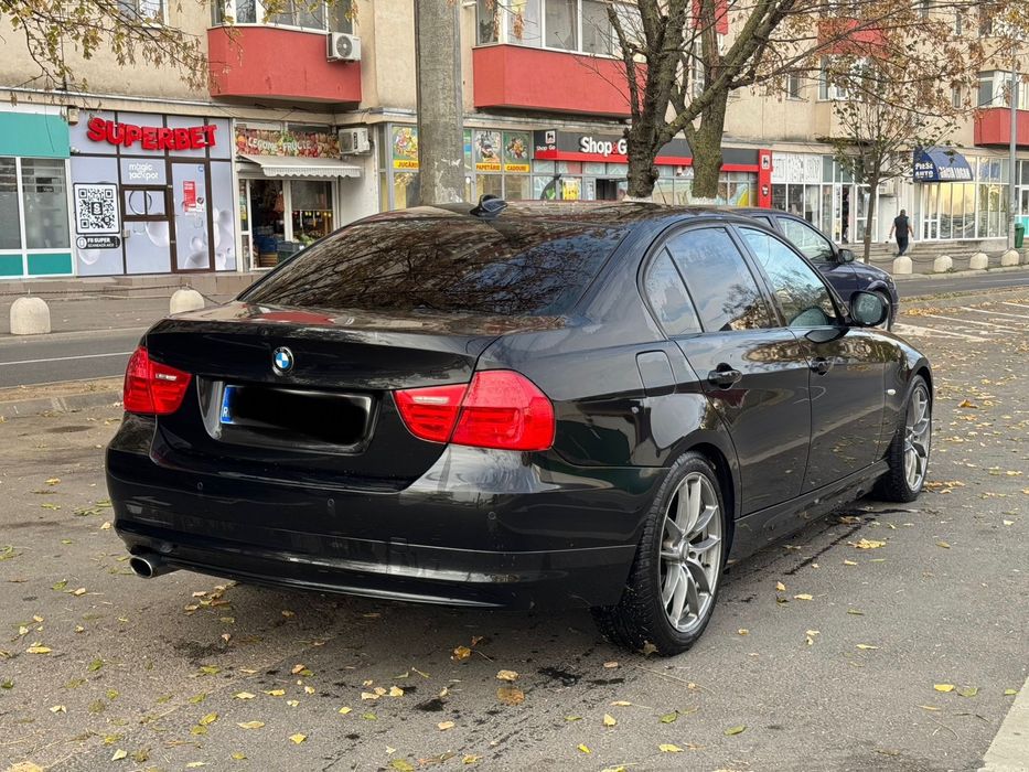 Vand/schimb Bmw seria 3 e90 facelift