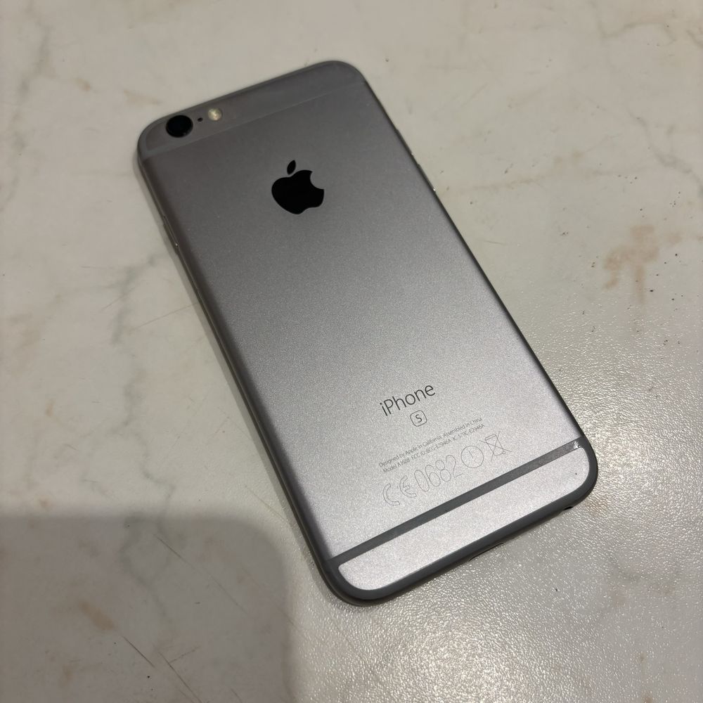 Отключен iPhone 6s на символична цена