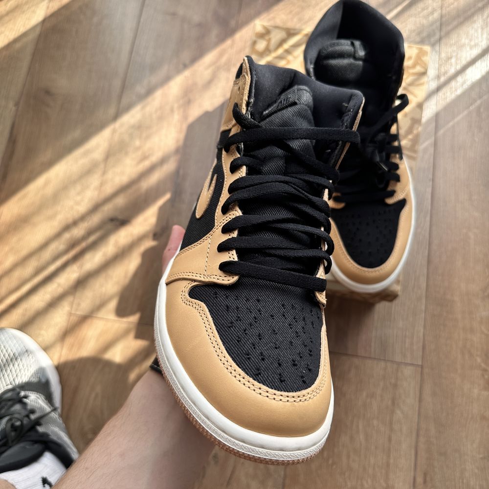 Jordan 1 Hi noi 42.5
