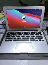 Macbook air 11” 2013 год