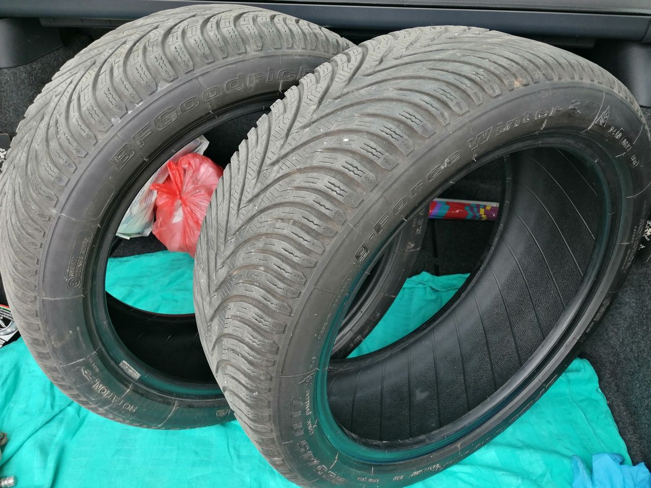 225/45/17 BFGoodrich g-Force Winter 2