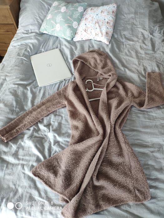 H&M нови, меки и топли пуловери и жилетка