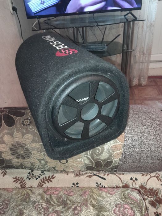 Продам саабвуфер автомобильный