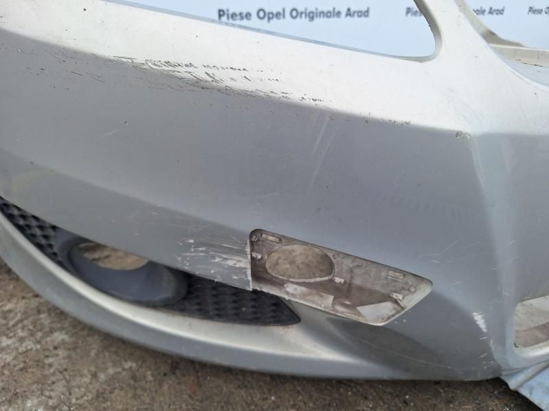 Bara fata spoiler Opel Zafira B Facelift