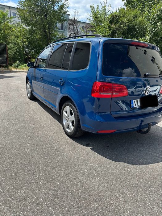 Volskwagen Touran 2013 dsg automat 140cp