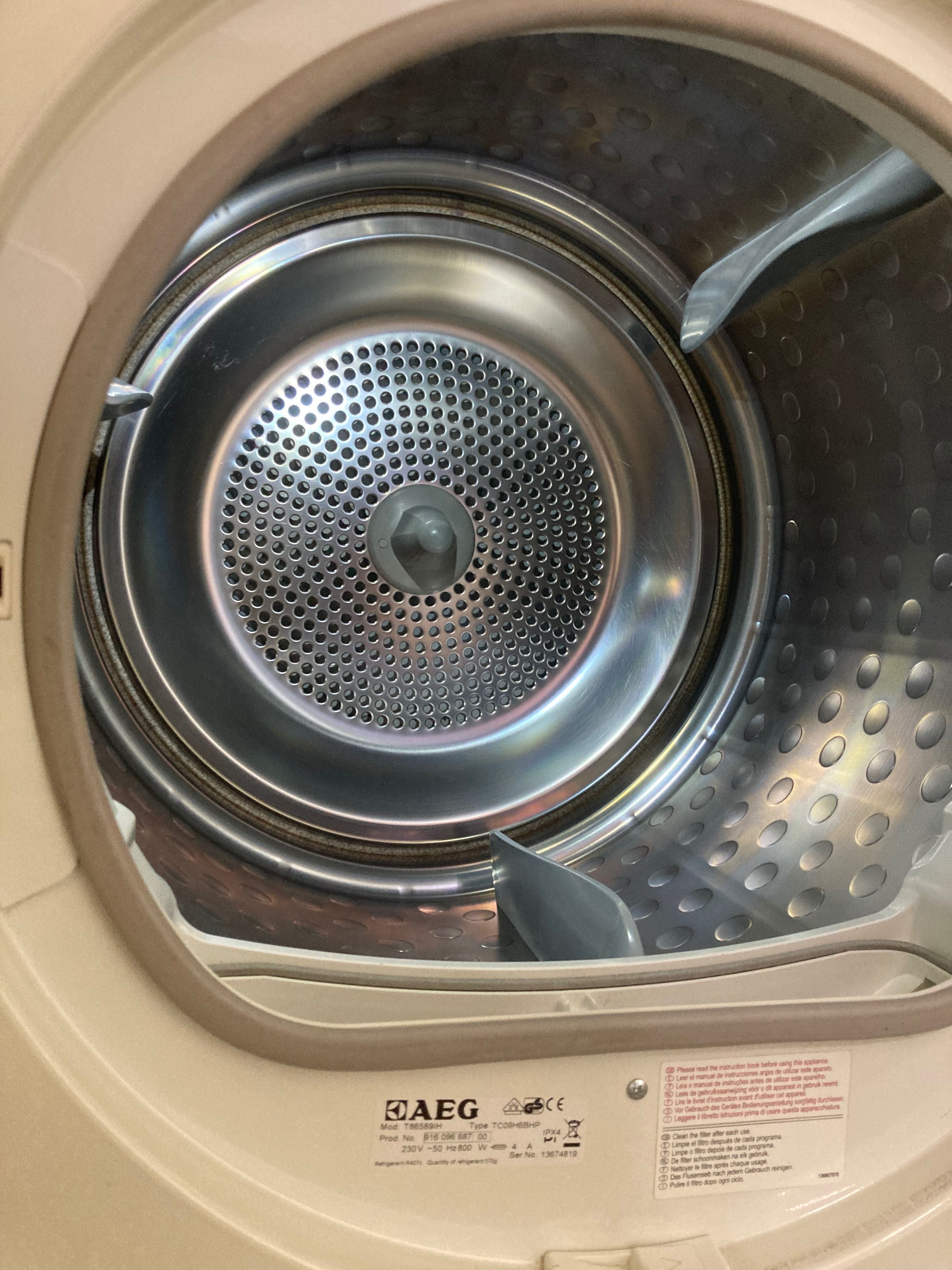 Сушилня AEG T86589IH 8кг