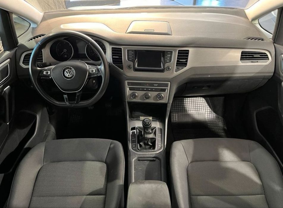 WV Golf 7 Plus Sportvan