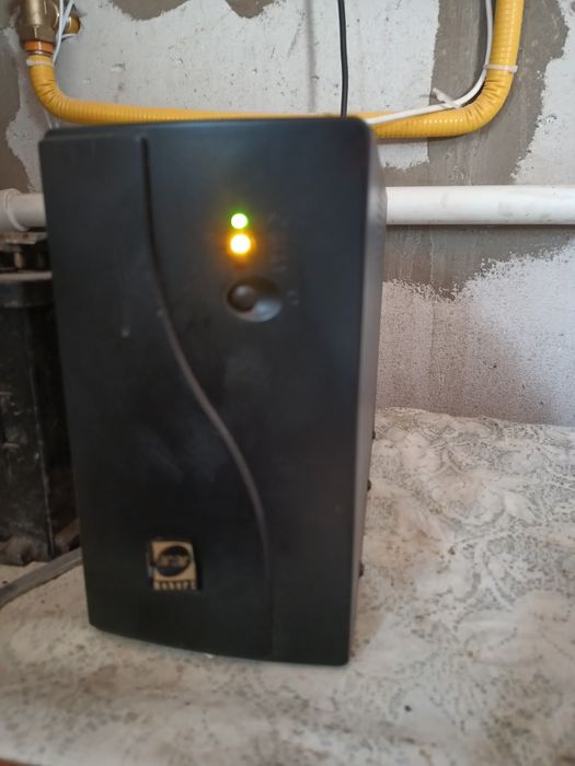 Инвертор заводской Hubert