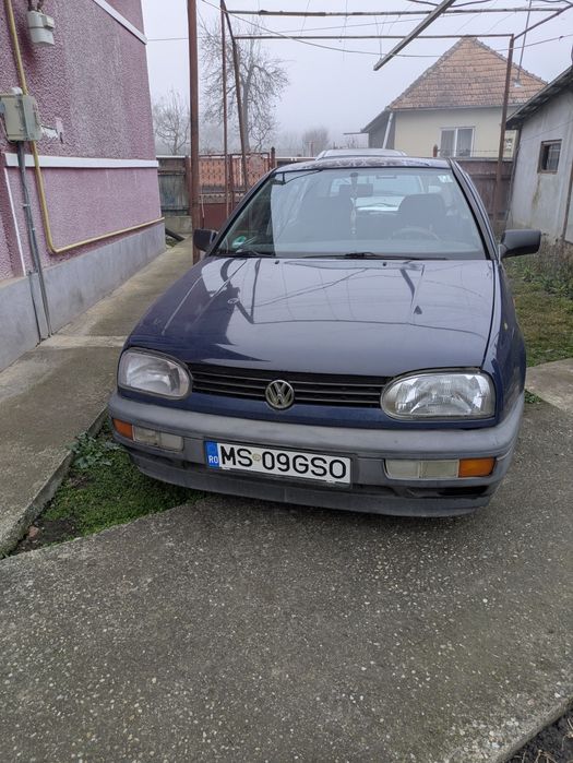 Vand vw golf 3 benzina 1,6