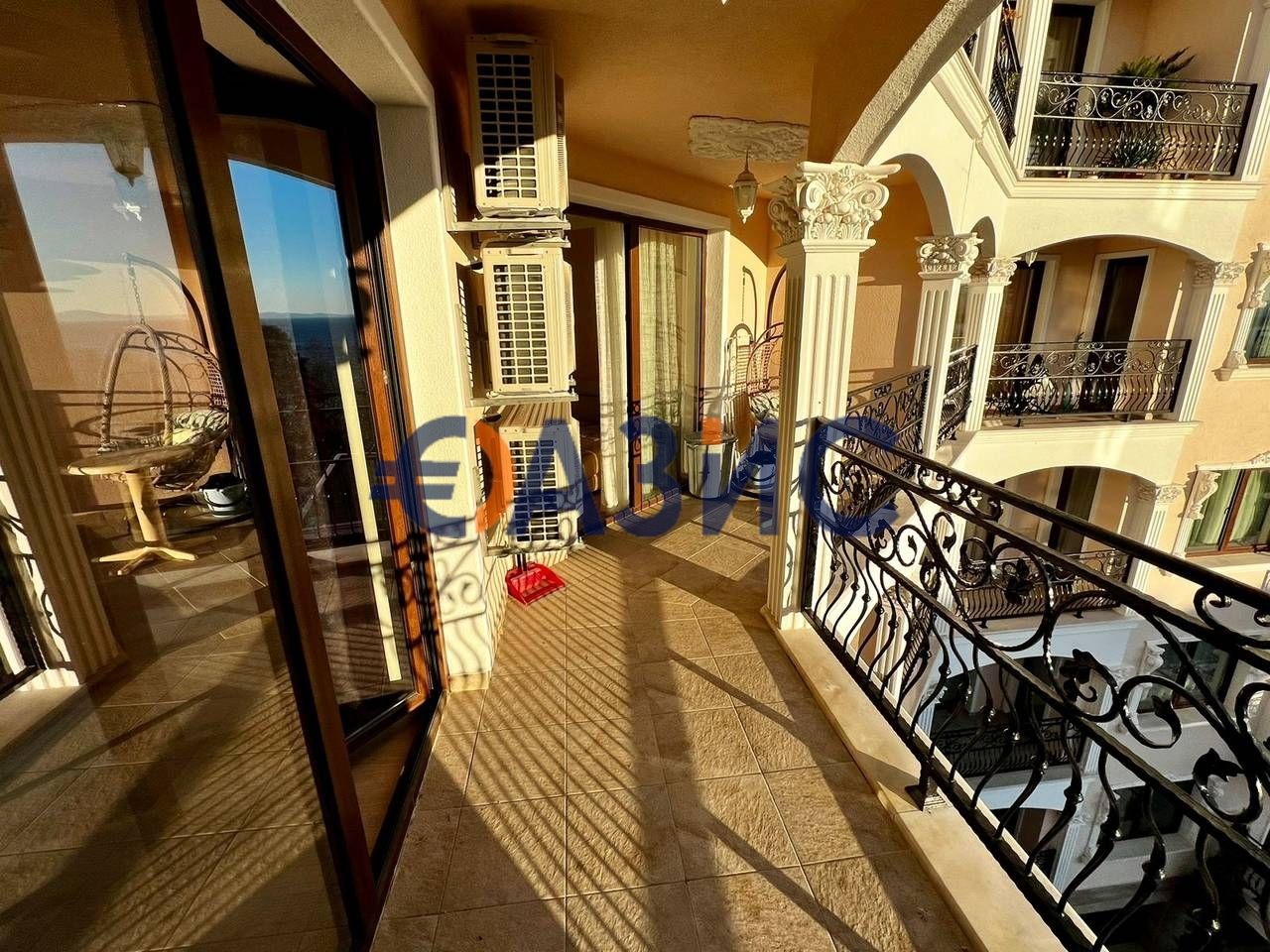 Продава се Тристаен апартамент в Несебър - 114 кв.м за 2325 €/кв.м - Снимка #13