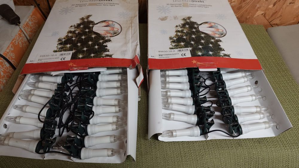 Instalații luminoase pentru brad