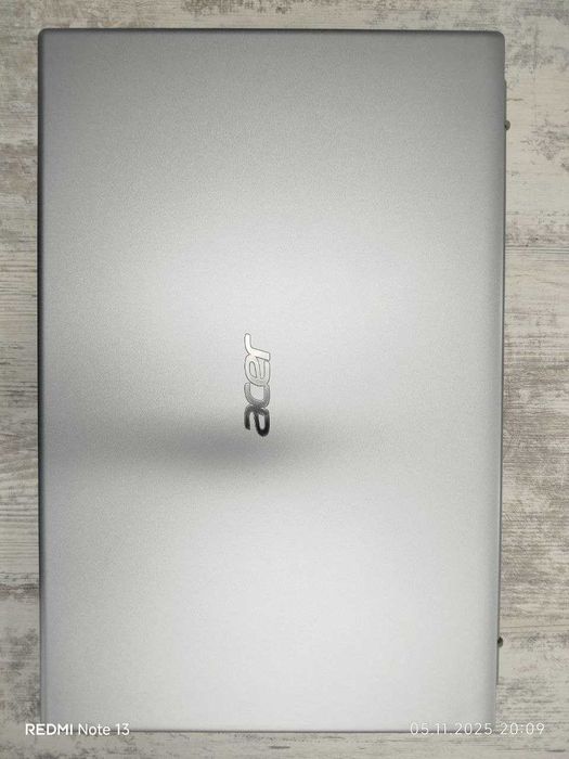 Novutbuk Acer aspire A315-35