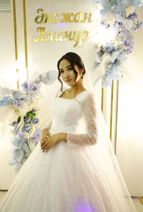 Свадебные платья