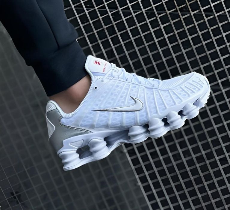 Nike Shox TL White мъжки маратонки