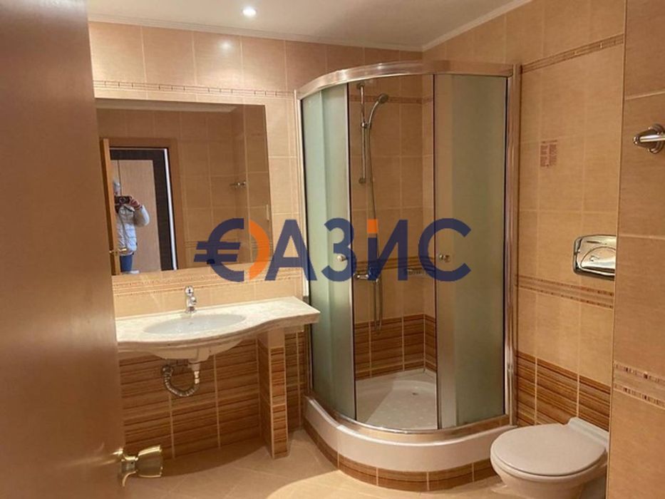 Продава се Двустаен апартамент в к.к. Слънчев бряг - 81 кв.м за 1642 €/кв.м - Снимка #2