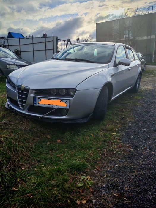 Vând schimb alfa Romeo