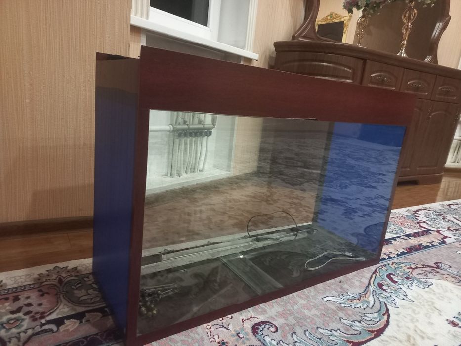 Аквариум сотилади