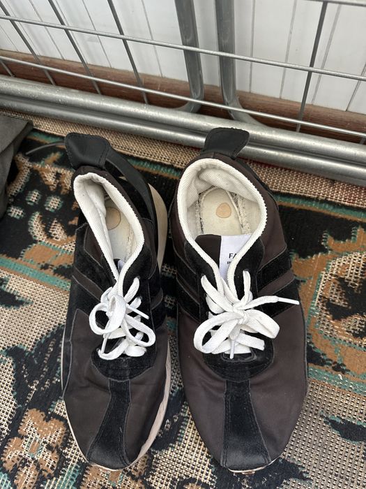 Продам обувь б/у.если все заберете скидка