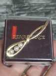 Brosa veche suflata cu aur 14k