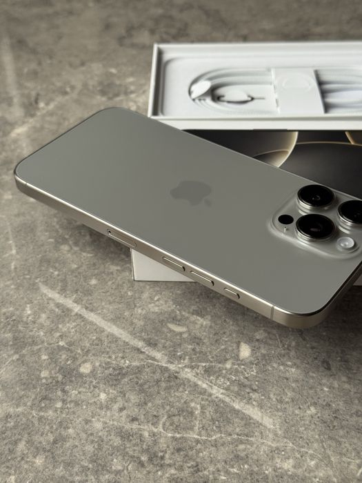 НОВ! iPhone 16 Pro Max 256GB ГАРАНЦИЯ!