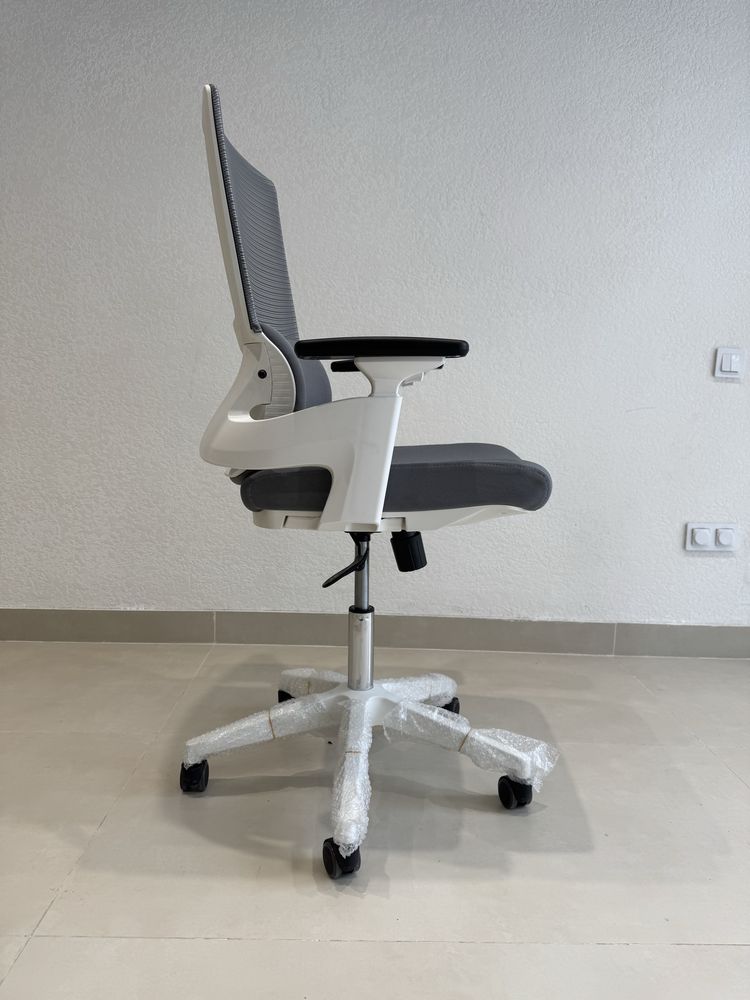 Офисное кресло Raum Kraft YS-2766
