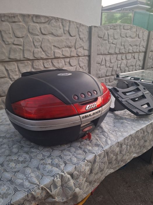Topcase Yamaha FZS Fz6 Fz1 Hornet Cbf 600 Suzuki bandit