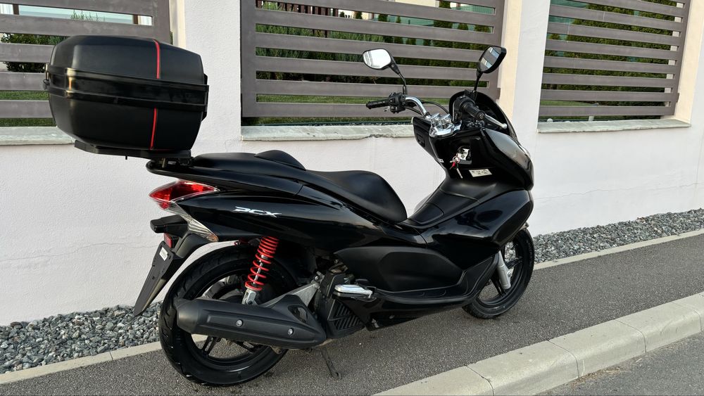 Honda pcx 125 scuter