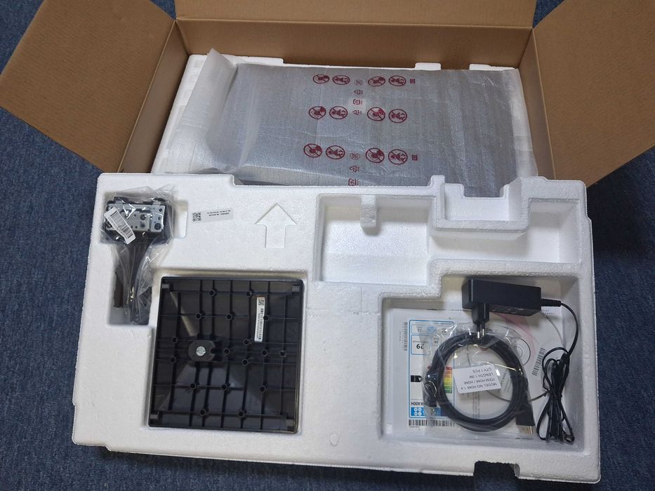 Monitor gaming LED TN LG 22", Full HD, HDMI, FreeSync, Negru, 22MK400H