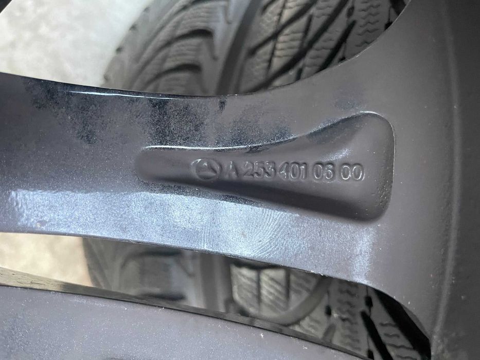 Jante Roti Mercedes GLC BiColor Cauciucuri Iarna 235 65 17  5x112