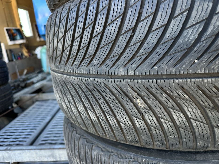 Зимни гуми 265/40/19 Michelin Alpin 5