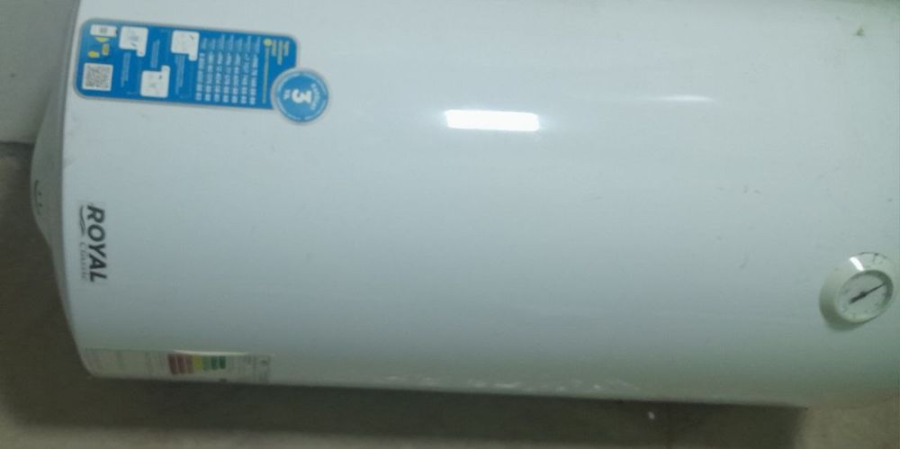 Водонагреватель ROYAL 100 литровую