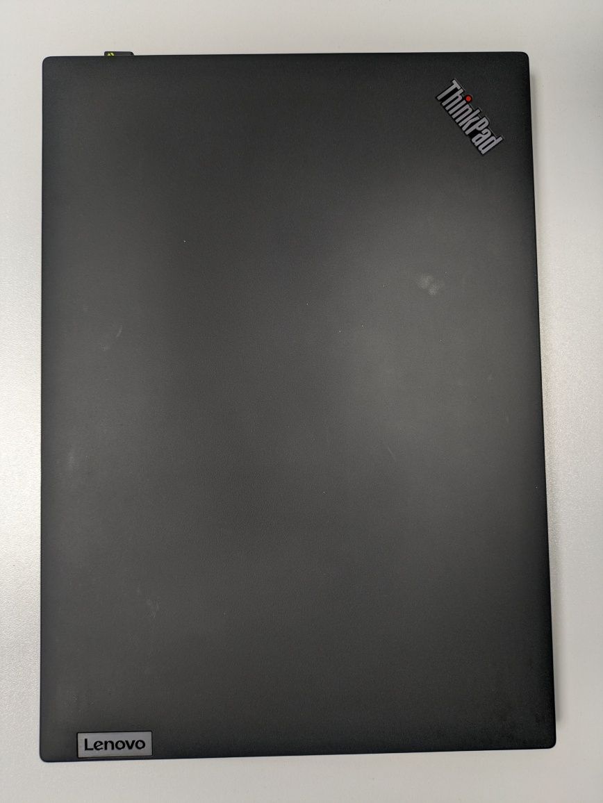 ThinkPad P14s Gen4, 64 GB RAM, i7-1370P, RTX A500