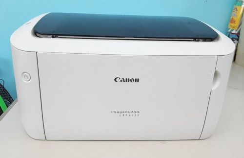 Printer LPB 6030 Oq. Qora chiqaradi