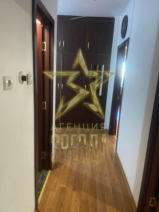 Дава се под наем Тристаен апартамент в Пловдив, Център - 100 кв.м за 450 € - Снимка #7