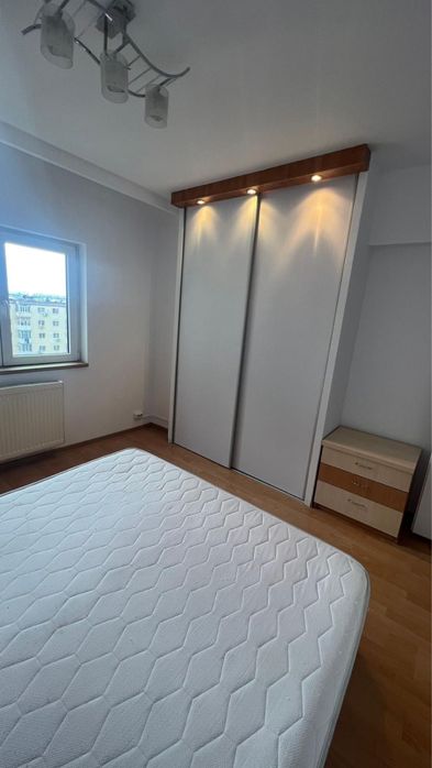 Vand apartament 2 camere - Piata Mihai Viteazu