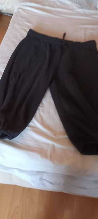 pantaloni scurti si 3 sfert de vara